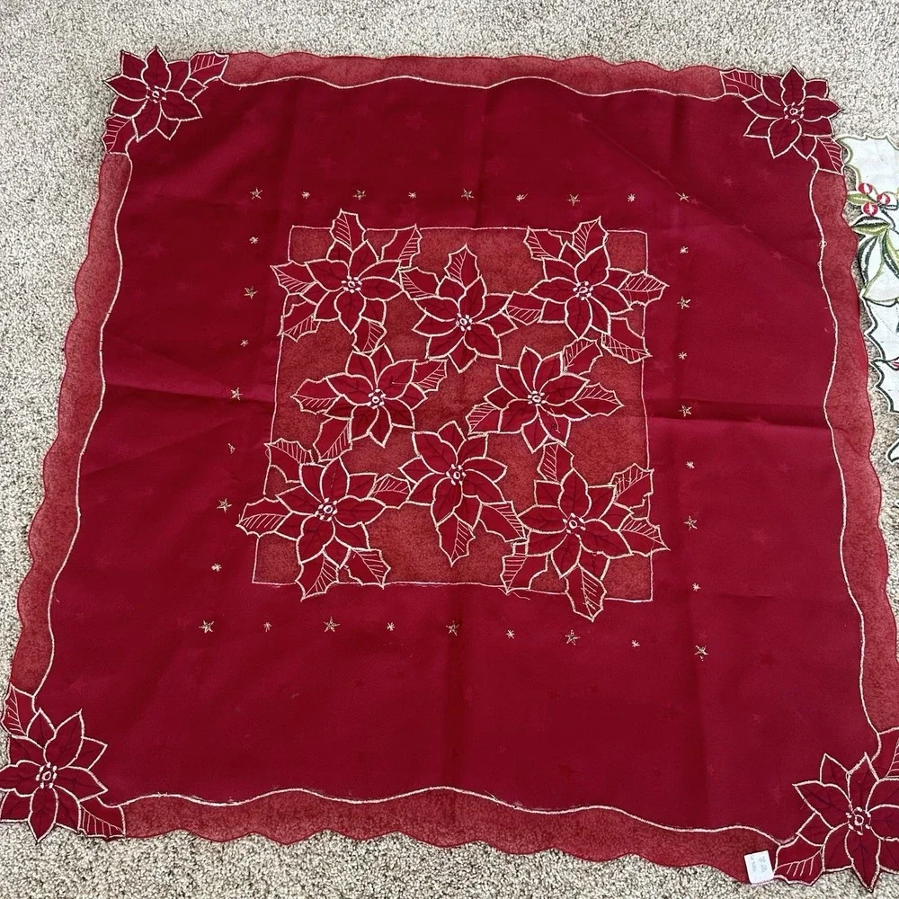 Lot Vintage Christmas Cutwork Embroidered Tablecloth Runner Placemats Poinsettia